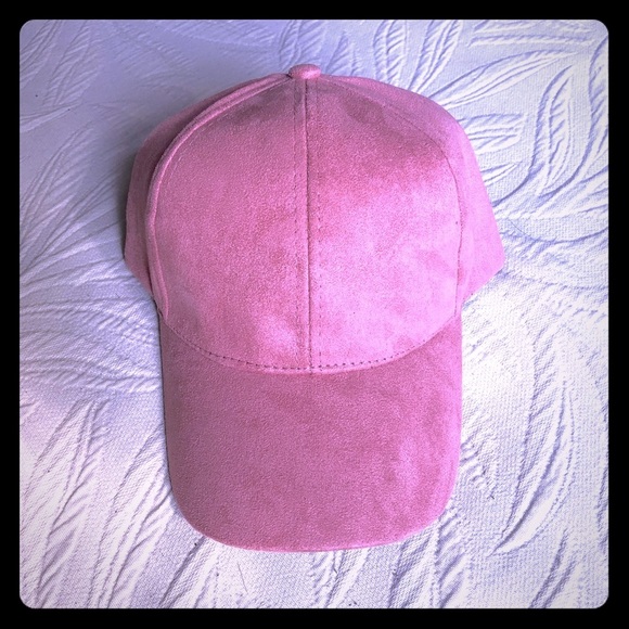 NYC Accessories - 🍄2/$15 | NWT LIGHT PINK SUEDE HAT